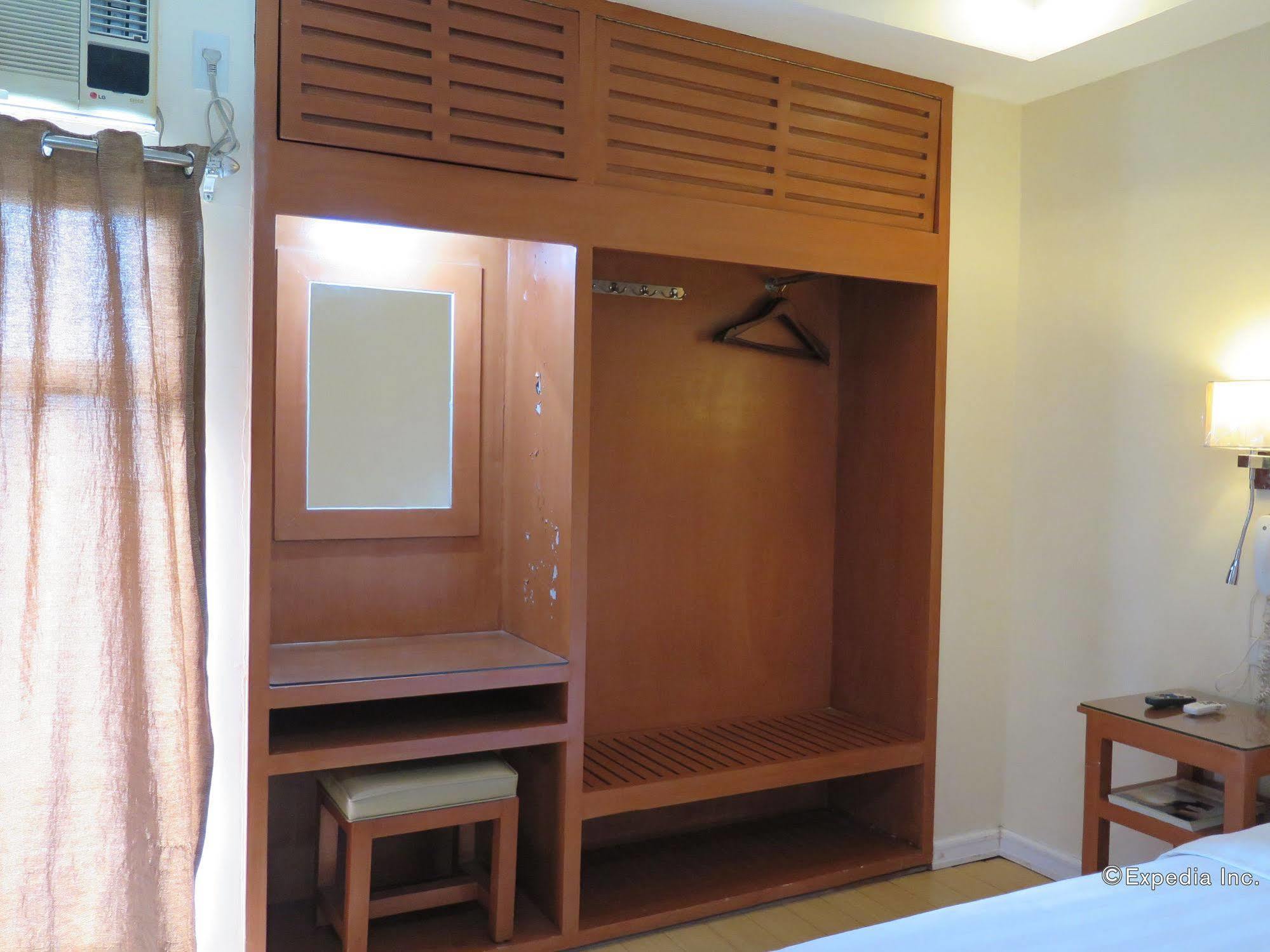 La Gloria Residence Inn Cebu Exteriör bild